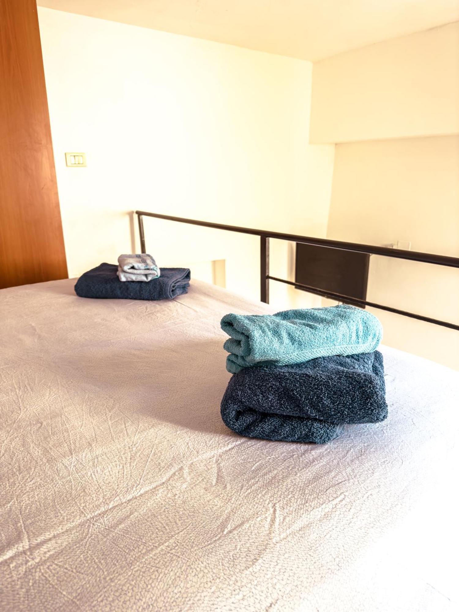Camurria Apartments Giardini Naxos Dış mekan fotoğraf